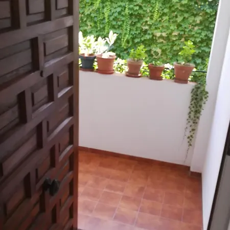 Luz Y Tranquilidad Barrio De Sta Cruz סביליה